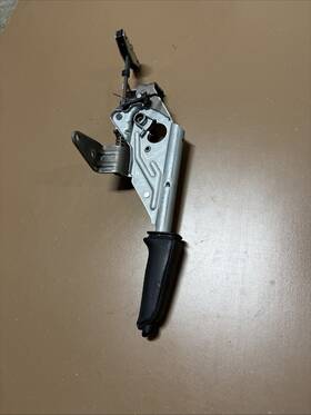 Bmw 3440676492402 07-13 328i 335i E92 E90 E91 E93 Emergency Parking Hand Brake Handle Oem