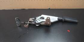 547.bm1c13 Bmw 2007-2013 128i Emergency Parking Brake 416818