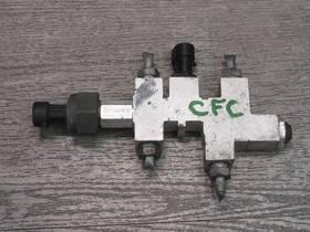 10411077 Chevrolet 97-04 Corvette C5 Brake Proportioning Valve Oem