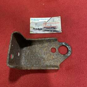 14072689 Chevrolet 84-87 Square Body Chevy/gmc Truck K10 K20 Rear Parking Brake Cable Bracket