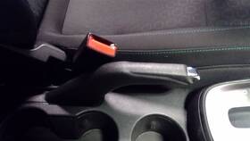 547.gm1g15 Chevrolet 2015 15 Chevy Trax Ls Emergency Hand Brake 90389