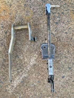 860716-1871 Chevrolet Emergency Brake Lever And Handle Bracket Chevy Ii Nova 66 67 1966 1967 E-brake 860716-1871 Chevrolet Emergency Brake Lever And Handle Bracket Chevy Ii Nova 66 67 1966 1967 E-brake