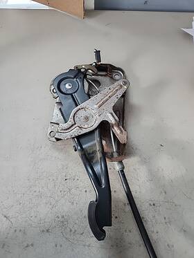 9055 Chevrolet 2009 Malibu Parking Brake Pedal Assembly