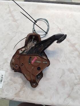 547.gm8701 Chevrolet Truck 3500 Old Body 2001 Emergency Brake Pedal 466896