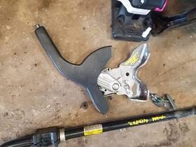 547.ch1l12 Chrysler E-brake Handle 200 2012 Emergency Brake Parts 1548420