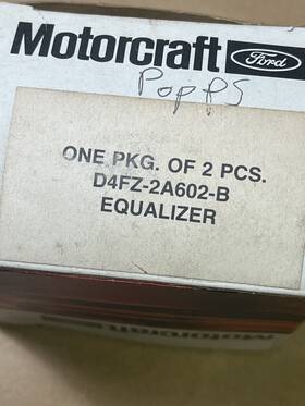 Df4z-2a602-b Ford Motorcraft D4fz2a602b Nos Brake Equalizer Pack Of 2
