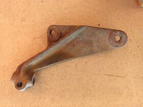 3687001l General Motors 1948 - 1954 Chevy /gmc Truck Lh Park Brake Cable Frame Bracket