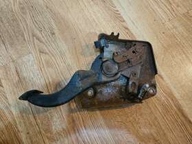 Gm 1978 - 1987 G Body El Camino Cutlass Malibu Emergency Brake Pedal