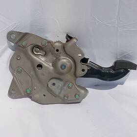 547.gm9a10 Gmc Truck 2010 Acadia Slt Emergency Park Brake Pedal 13215