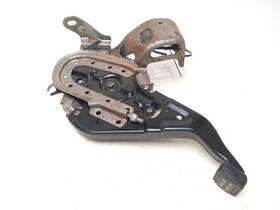 547.ho1h07 Honda 2007 Cr-v Ex Emergency Park Brake Pedal