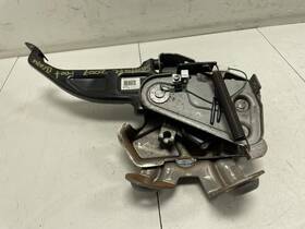 59710-2b500 Hyundai Santa Fe 2007 Emergency Parking Foot Brake Factory