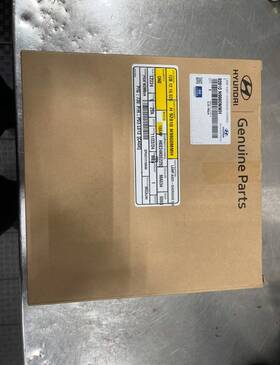 N9860 Hyundai 92810 Mh New Unopened Overhead Console For Part Number