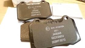 C2c24016 Jaguar Xj8 Xjr Set Of Four Oem Brake Pads #