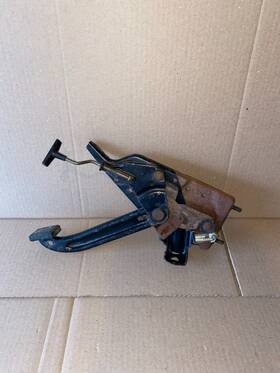 05093656 Jeep 92-95 Wrangler Yj E-brake Pedal Assembly Emergency Parking