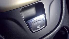 547.am8515 Jeep Cherokee Latitude 2015 Emergency Brake Switch 479907