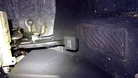 547.ki1113 Kia Sorento 2013 Emergency Brake Pedal 416091