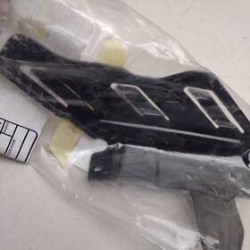 86581-2t000 Kia Genuine Headlamp Bracket