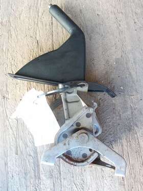 547.in1q11 Mazda 2011 3 Emergency Brake Parking Hand Assembly With Handle Oem Tested