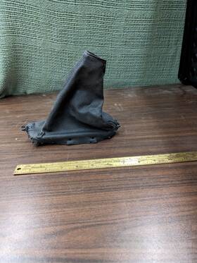 Ta0164433 Mazda Millenia Parking Brake Boot Cover