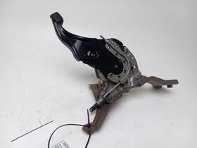547.da1e10 Nissan 2010 Rogue Semergency Park Brake Pedal Oem