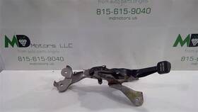 360105aa0a Nissan Murano 2019 - 2023 Emergency Parking Brake Pedal Oem