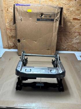 Mx223482 Nissan Genuine Seat Frame - Parts