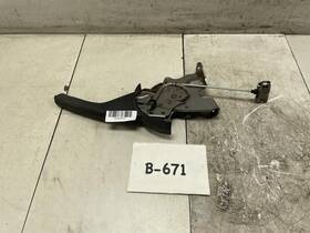 547.to1111 Toyota 2011 Rav4 Emergency Parking Brake Handle Oem