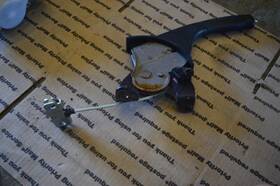 547.to1m02 Toyota 2000 2001 2002 2003 2004 2005 Mr2 Emergency Parking Brake Handle
