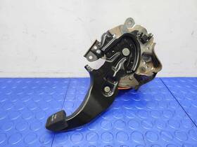 46200-0e040 Toyota Trucks 2008-2013 Highlander Parking Brake Control Pedal Lever Assembly Oem