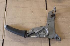 547.vo1v06 Volvo 2005 2006 2007 V70 Emergency Parking Brake Handle