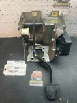 06-09 Pontiac Solstice Oem Manual Trans Brake Pedal With Bracket. Fixed Price $50.00.