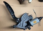 05-08 Grand Marquis Adjustable Gas Pedal Assembly # 5W73-9W792-BA. Fixed Price $79.00.