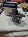 15094285 New Oem Gm Acdelco 15-71991 Hvac Blower Motor Resistor. Fixed Price $26.00.